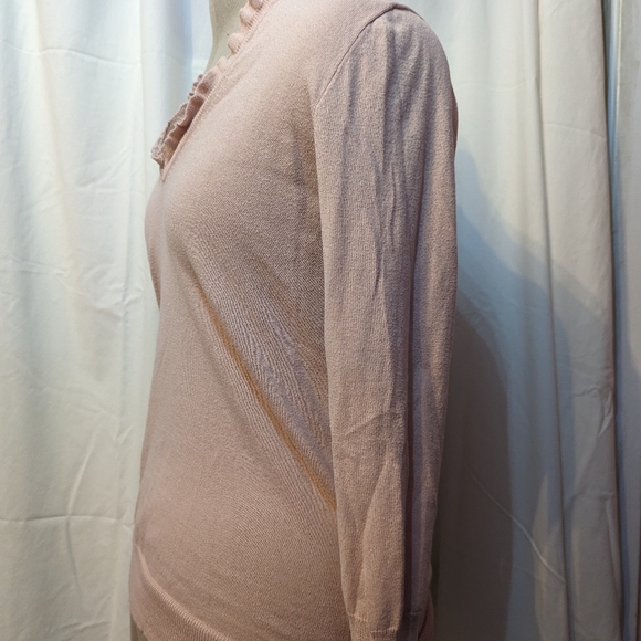 Light Pink J Crew V-neck Lightweight Sweater - Picture 4 of 5